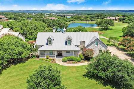 2102 Lauren DR Spicewood, TX 78669