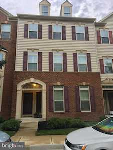 42142 Piebald Square Aldie, VA 20105