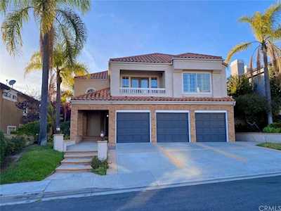 83 Fairlane Rd Laguna Niguel, CA 92677