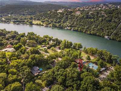 3113 Edgewater DR Austin, TX 78733