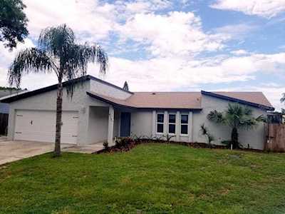 617 Fair Oaks Dr Tarpon Springs, FL 34689