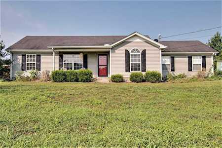 1302 Bairdscorner Dr Murfreesboro, TN 37130