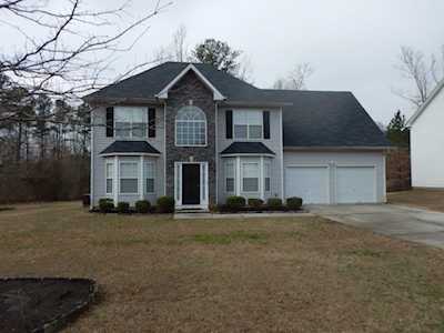 556 Harvick Circle Stockbridge, GA 30281