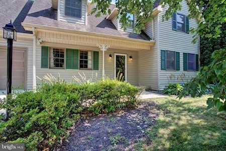 6887 Fairway Dr Fayetteville, PA 17222