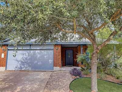 5220 English Glade DR Austin, TX 78724