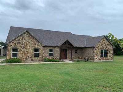 291 County Road 1260 Decatur, TX 76234