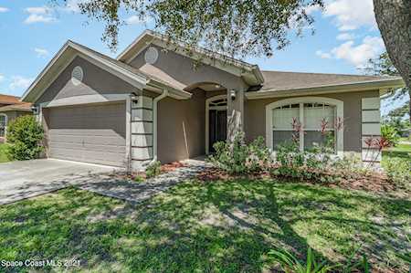 225 NE Dorado Avenue Palm Bay, FL 32907