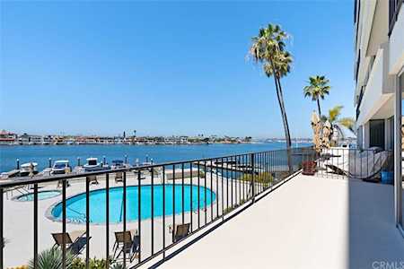2525 Ocean Blvd #2F Corona Del Mar, CA 92625