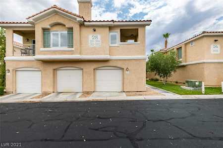 251 S Green Valley Parkway #2822 Henderson, NV 89012
