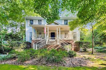 4895 Kings Valley Dr Roswell, GA 30075