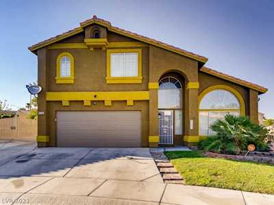 8728 Blooming Sand Ave Las Vegas, NV 89129