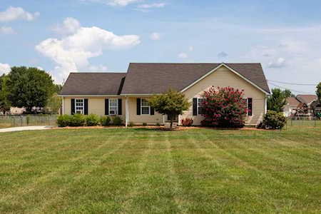 105 Buttrey Ct Rockvale, TN 37153