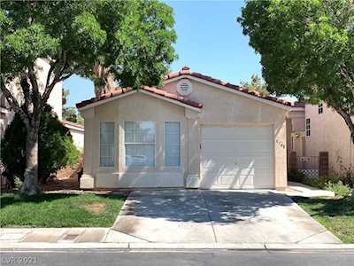 5748 Chisolm Trl Las Vegas, NV 89118