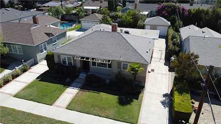 5300 Beeman Ave Valley Village, CA 91607