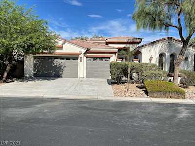 10008 Keifer Valley St Las Vegas, NV 89178