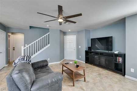 11959 Camden Brook St Las Vegas, NV 89183