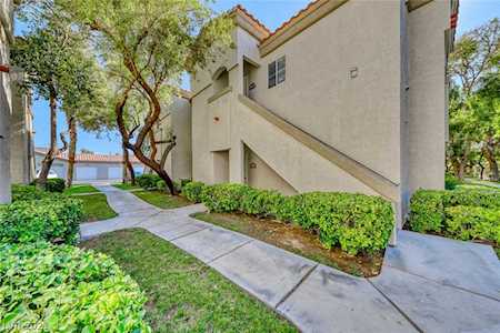 6480 Annie Oakley Dr #223 Las Vegas, NV 89120