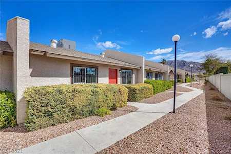 302 Linn Ln Las Vegas, NV 89110
