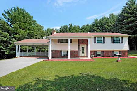 2307 Sandel Ln Westminster, MD 21157