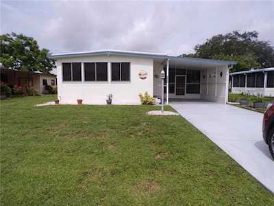 6317 Sparrow Ln Englewood, FL 34224