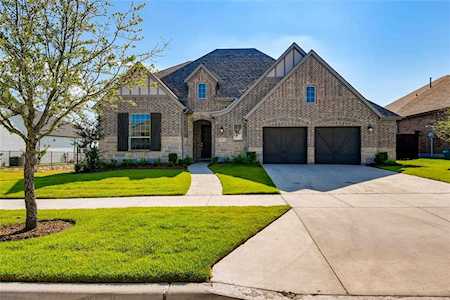 1817 Shade Tree Street Aledo, TX 76008