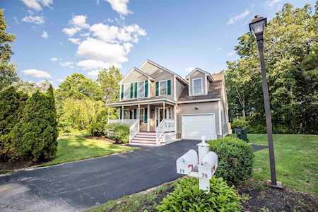 71 Newstead Way #5 Manchester, NH 03104