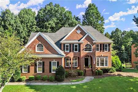 1875 Hill Chase Alpharetta, GA 30022