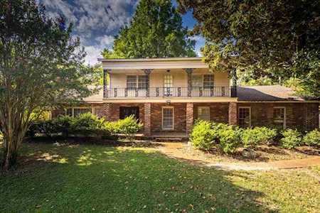 1479 Pecan Trees Dr Germantown, TN 38138