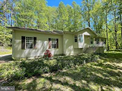 2005 Jessica Ln Prince Frederick, MD 20678
