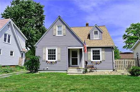 116 Baker St Berea, OH 44017