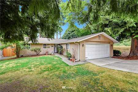 16637 Stone Ave N Shoreline, WA 98133