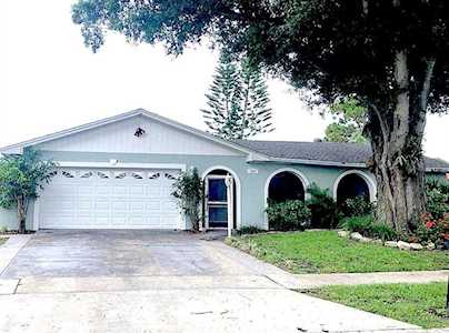 3001 Fairfield Ct Dunedin, FL 34698