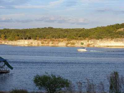 4874 Travis Oaks DR Marble Falls, TX 78654