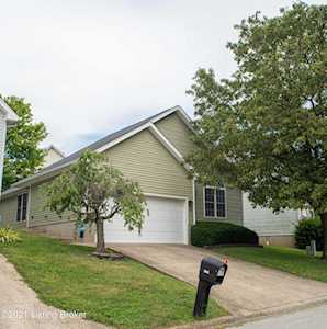 5817 Lake Erie Dr Louisville, KY 40291