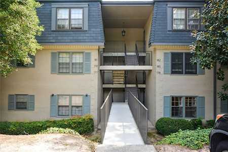178 Amherst Place NW Atlanta, GA 30327
