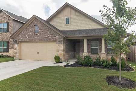 12613 Iron Bridge DR Manchaca, TX 78652
