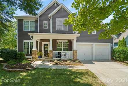 8703 Lake Pines Dr Cornelius, NC 28031