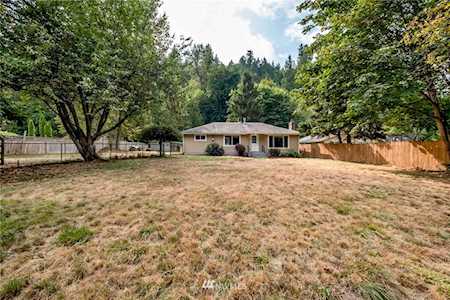 17615 Renton Maple Valley Rd SE Maple Valley, WA 98038