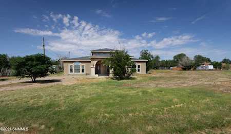 15 Lost Dutchman Dr Mesquite, NM 88048