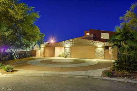 3269 Strada Olivero Las Vegas, NV 89117
