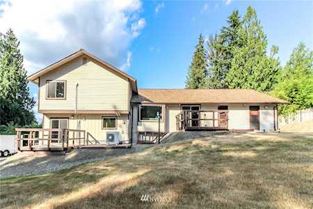 5239 333rd Ave SE Fall City, WA 98024