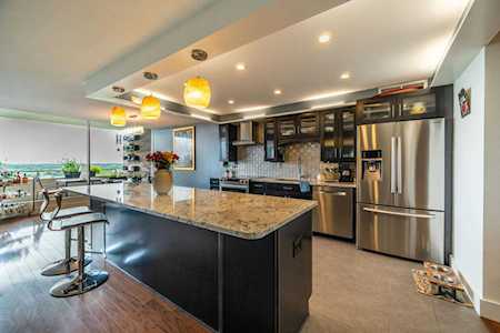1000 Urlin Avenue Columbus, OH 43212