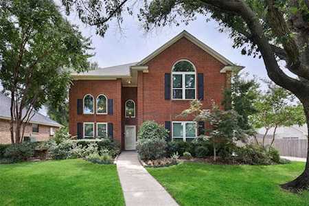5006 Morris Heights Drive Arlington, TX 76016
