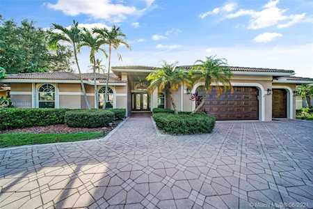 1716 NW 126th Dr Coral Springs, FL 33071