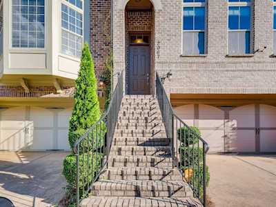 2067 NW Callaway Court Atlanta, GA 30318