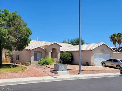 3502 Helmsley Ave North Las Vegas, NV 89031