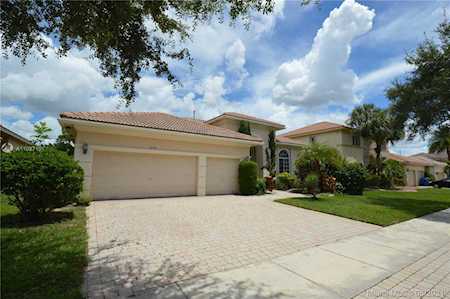 6164 SW 192nd Ave Pembroke Pines, FL 33332