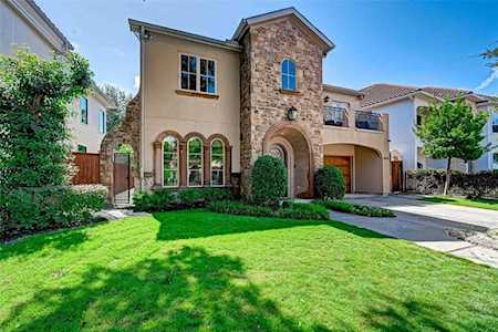 5529 Navarro St Houston, TX 77056