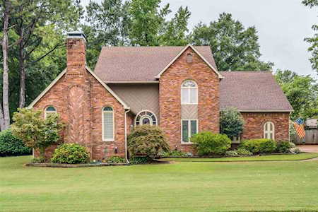 9111 Longwood Ln Germantown, TN 38139
