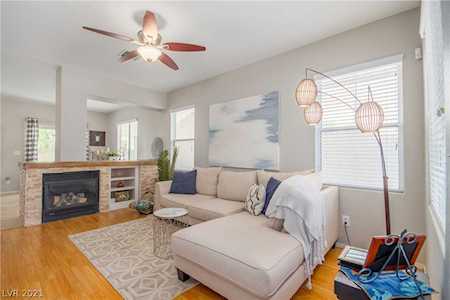 10935 Paradise Rd Henderson, NV 89052